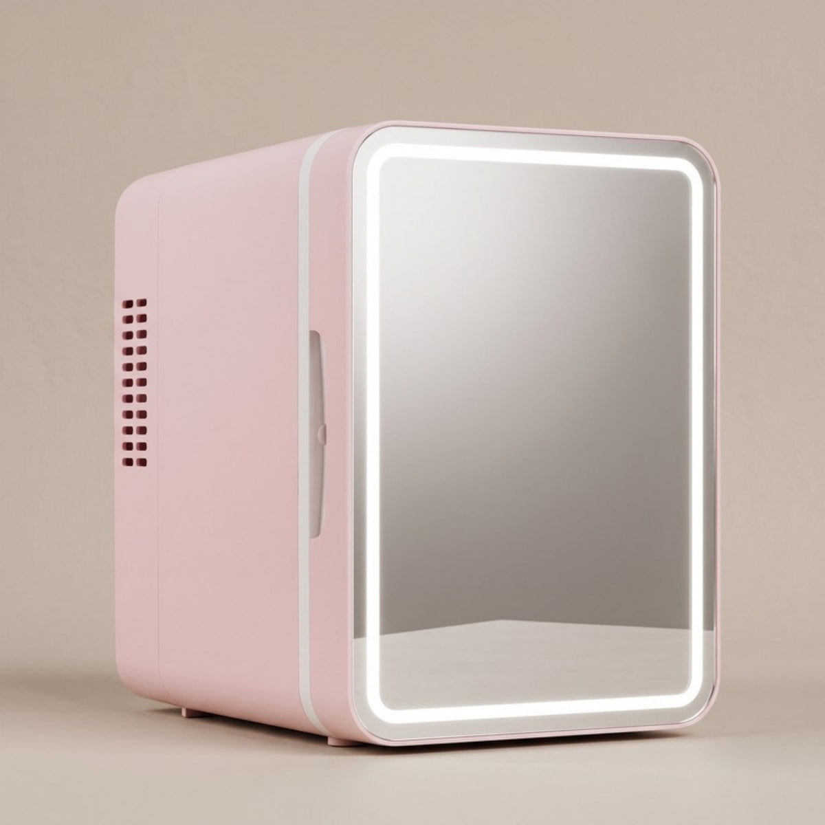 Chill Mini Skincare Fridge in Pink