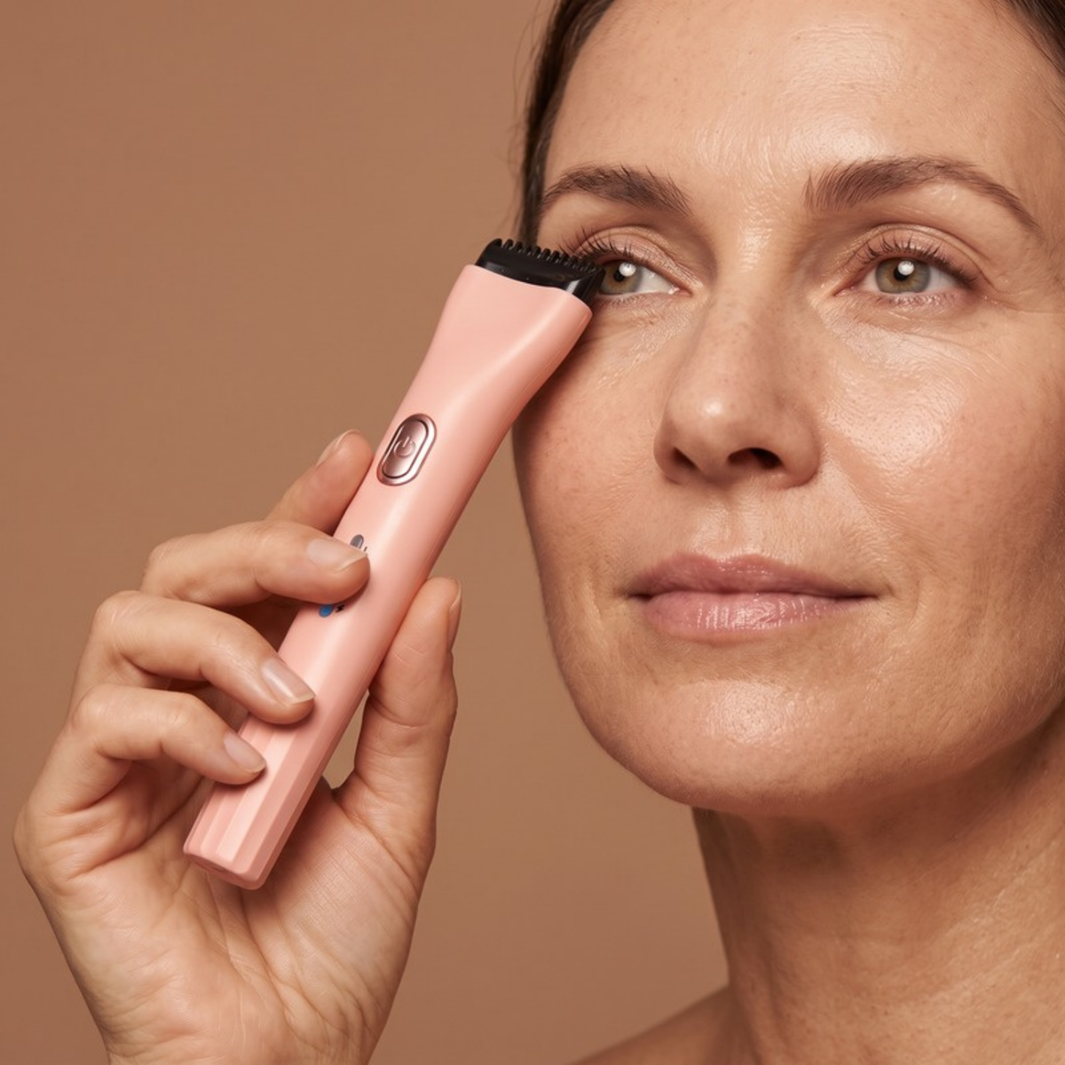Asetics Lift Heated Eyelash Curler