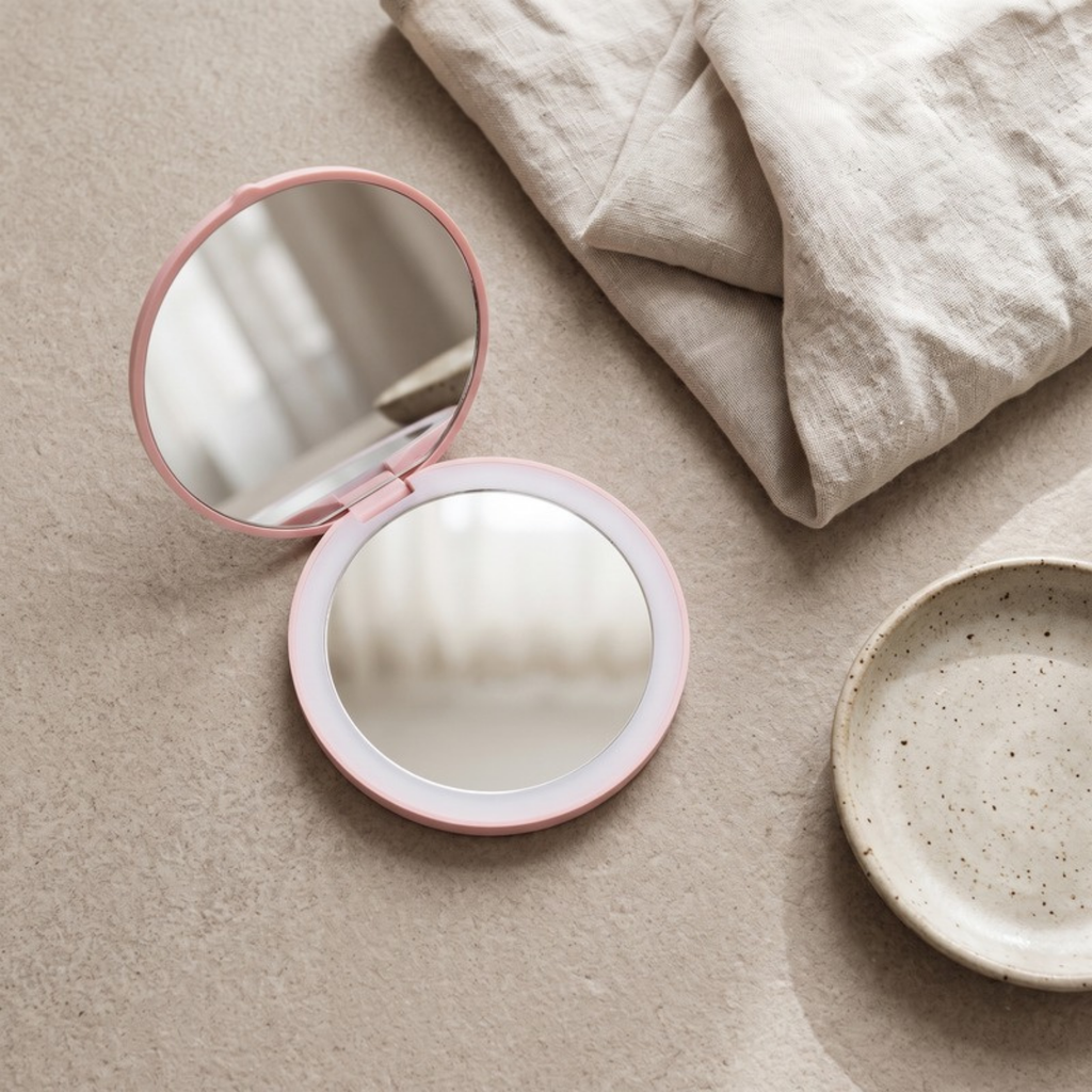 Asetics Lumi LED Compact Mirror